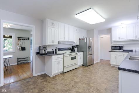 5338 E Fall Creek Parkway Drive N Indianapolis IN 46220