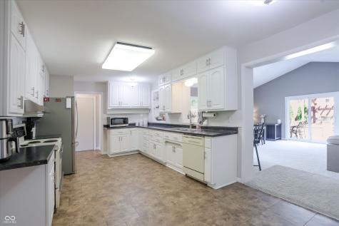 5338 E Fall Creek Parkway Drive N Indianapolis IN 46220