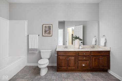 3231 Huddersfield Lane Zionsville IN 46077