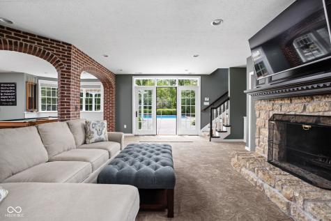3231 Huddersfield Lane Zionsville IN 46077
