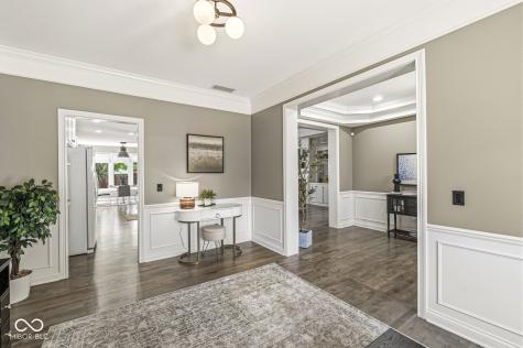 8136 Gwinnett Place Indianapolis IN 46250