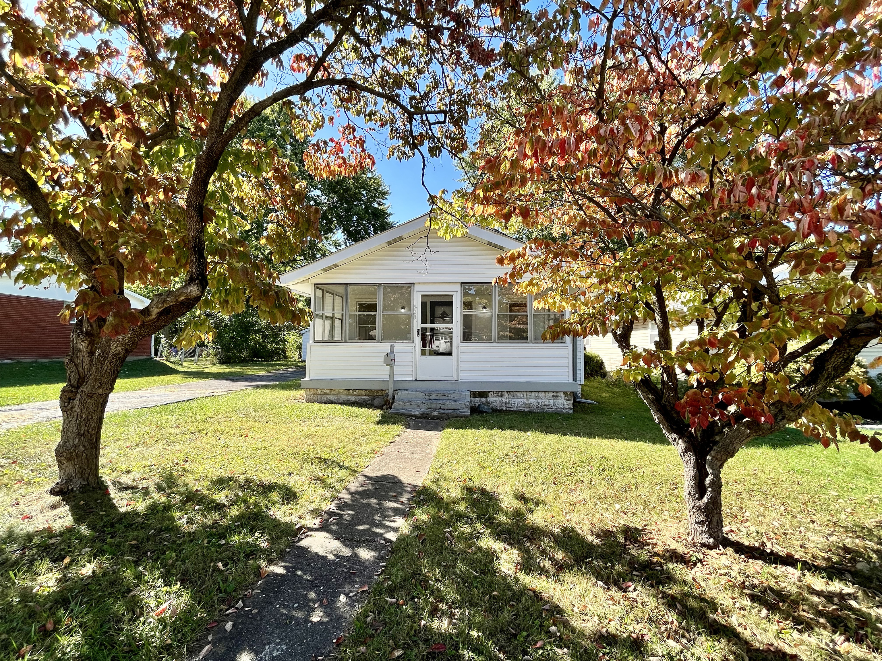 528 Dayton Avenue Indianapolis IN 46203