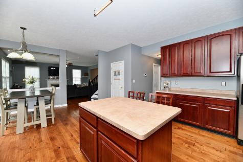2161 Silver Rose Drive Avon IN 46123