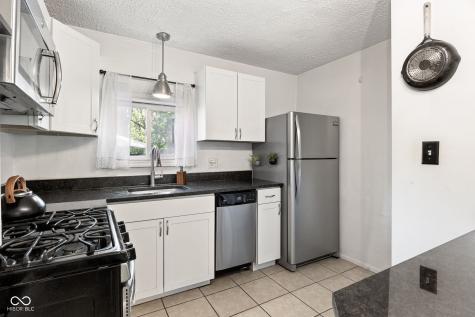 4935 Indianola Avenue Indianapolis IN 46205