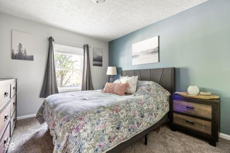 4935 Indianola Avenue Indianapolis IN 46205