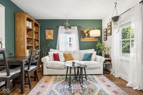 4935 Indianola Avenue Indianapolis IN 46205