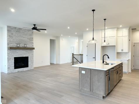 19661 Wood Farm Place Westfield IN 46074