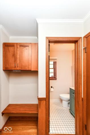 6053 Halfmoon Lane Indianapolis IN 46220