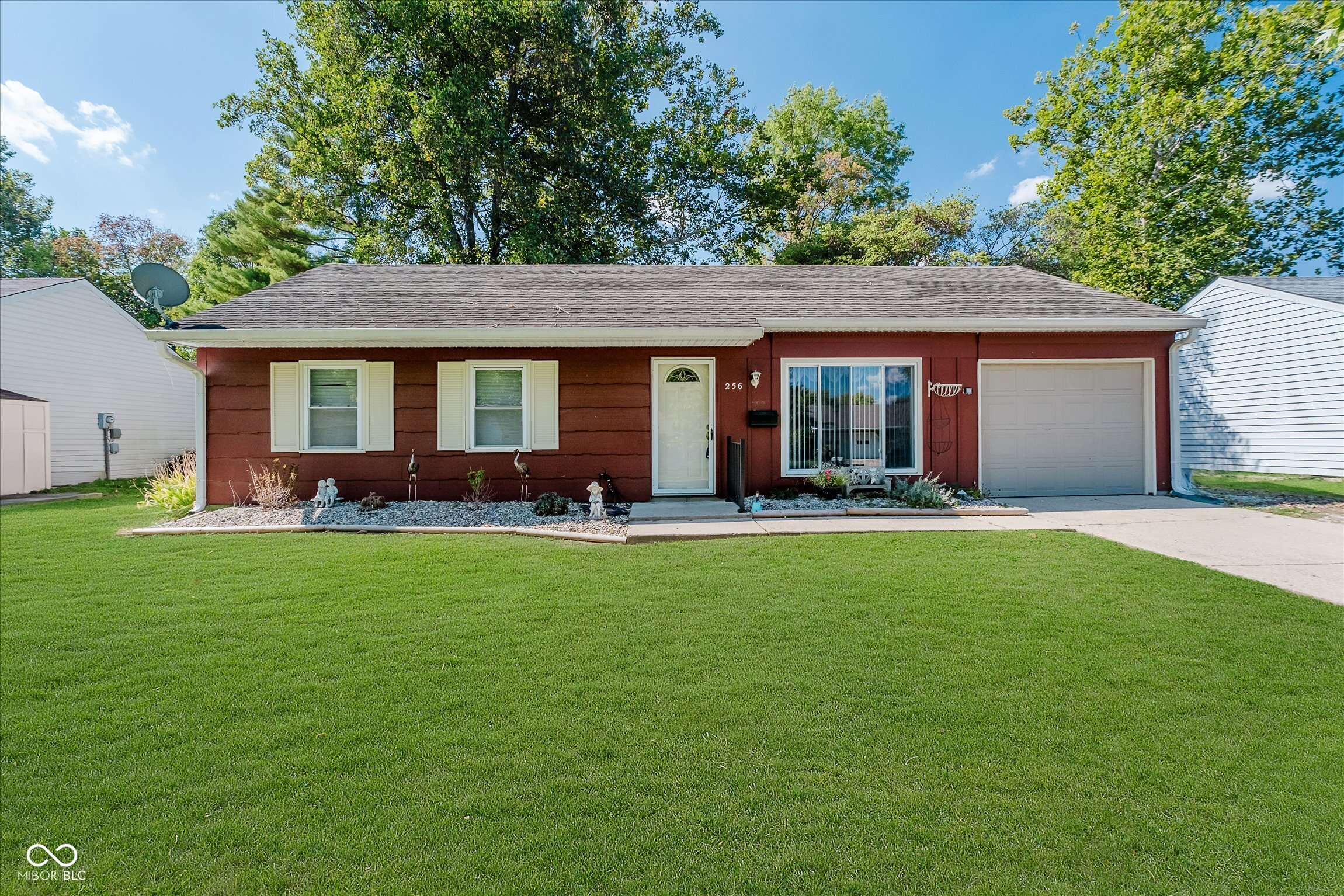 256 Bittersweet Drive New Whiteland IN 46184