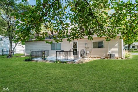 256 Bittersweet Drive New Whiteland IN 46184