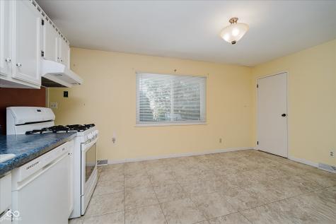 256 Bittersweet Drive New Whiteland IN 46184