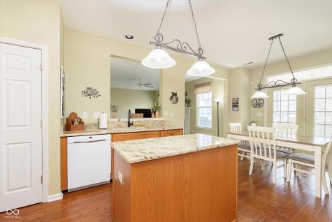 1336 Rolling Hills Court Indianapolis IN 46214