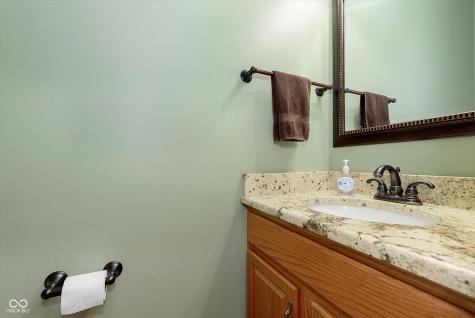 1336 Rolling Hills Court Indianapolis IN 46214