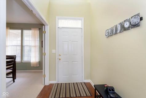 1336 Rolling Hills Court Indianapolis IN 46214