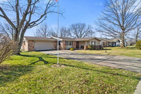 612 E Mcdonald Street Hartford City IN 47348
