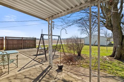 612 E Mcdonald Street Hartford City IN 47348