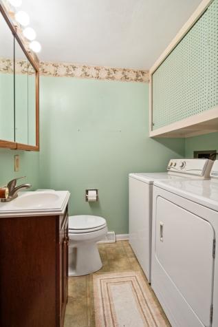 612 E Mcdonald Street Hartford City IN 47348