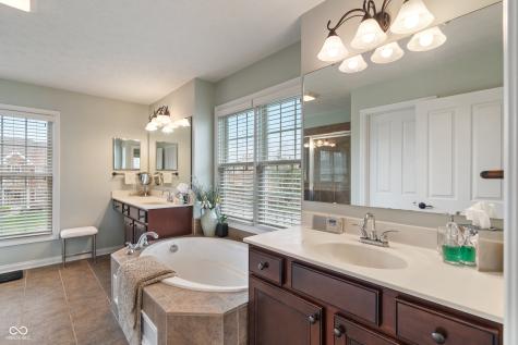14910 Declaration Drive Westfield IN 46074