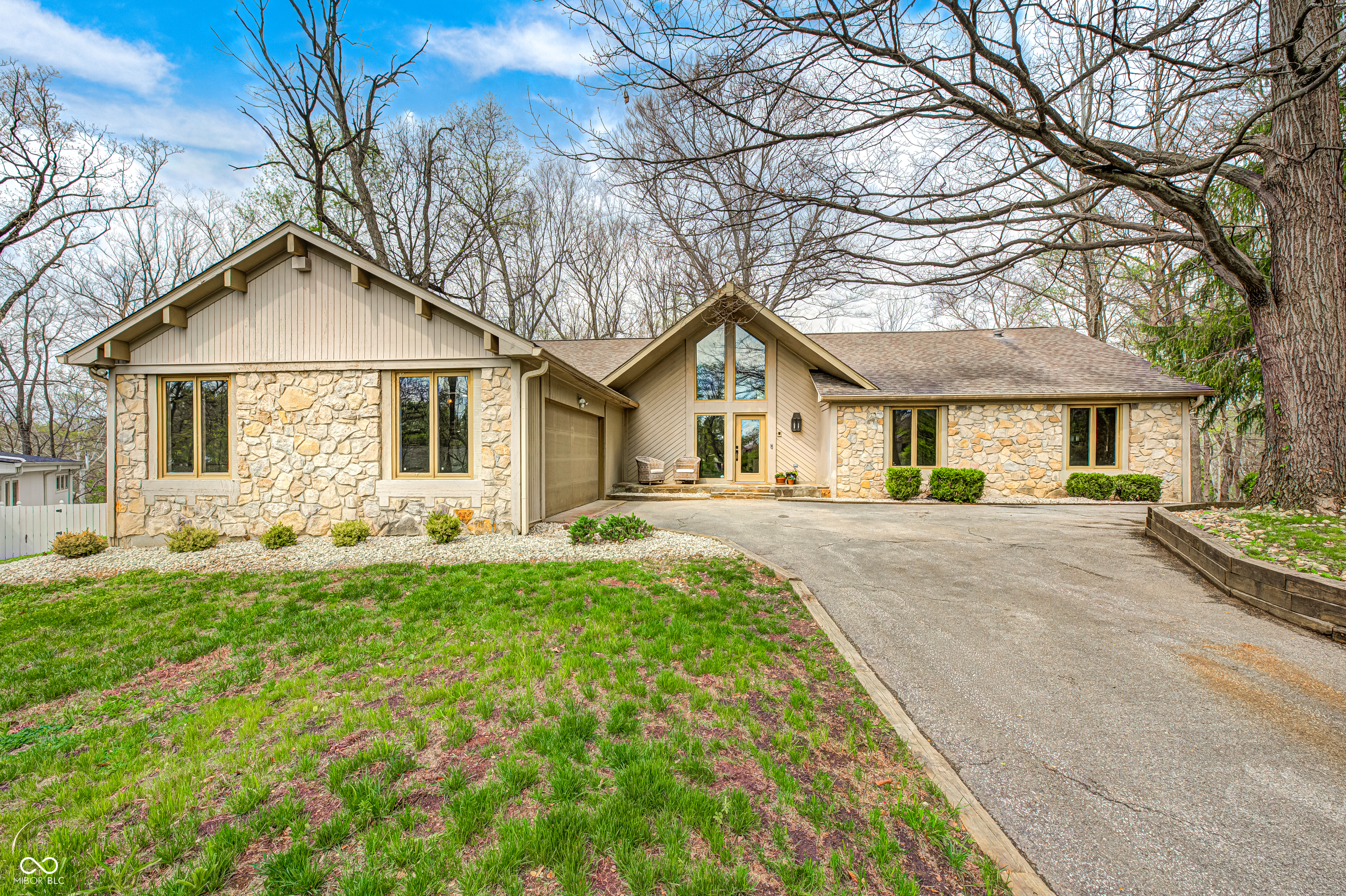 6908 Creekridge Trail Indianapolis IN 46256