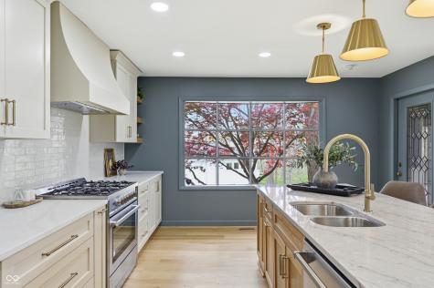 6908 Creekridge Trail Indianapolis IN 46256