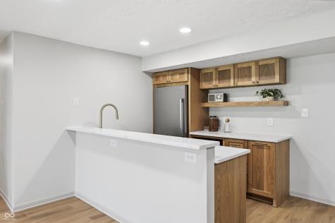 6908 Creekridge Trail Indianapolis IN 46256
