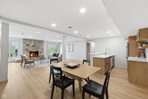 6908 Creekridge Trail Indianapolis IN 46256