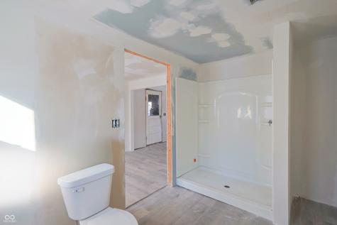 4986 Adkins Street Columbus IN 47201