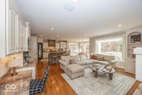 1861 Blore Heath Carmel IN 46032