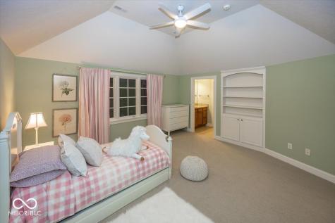 1861 Blore Heath Carmel IN 46032