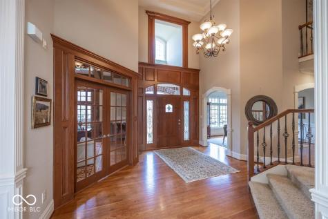 1861 Blore Heath Carmel IN 46032