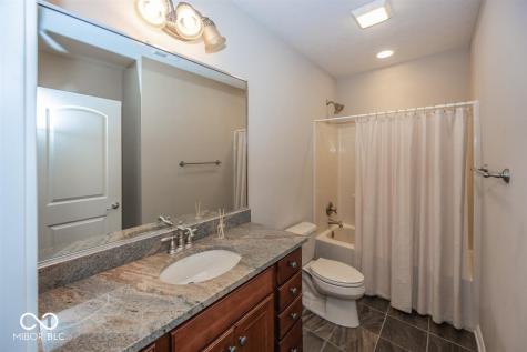 1861 Blore Heath Carmel IN 46032
