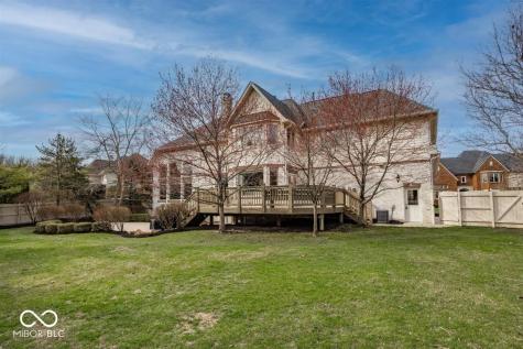 1861 Blore Heath Carmel IN 46032