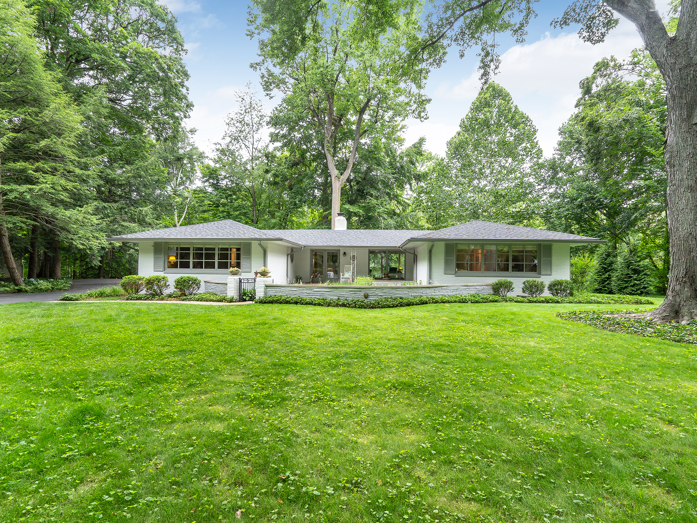 9110 Spring Hollow Drive Indianapolis IN 46260