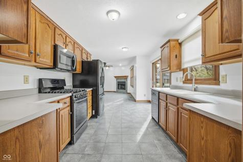 404 Tara Circle Greenwood IN 46142