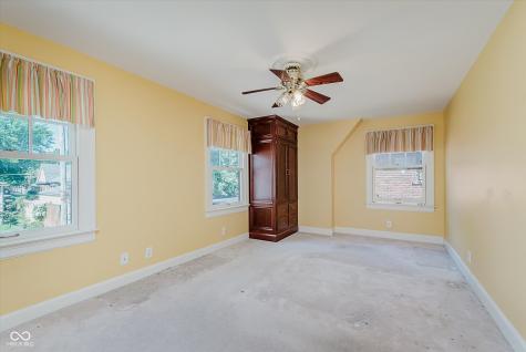 5664 N Washington Boulevard Indianapolis IN 46220