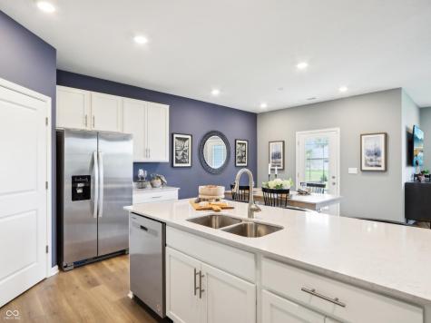 30 Benfield Drive Whiteland IN 46184