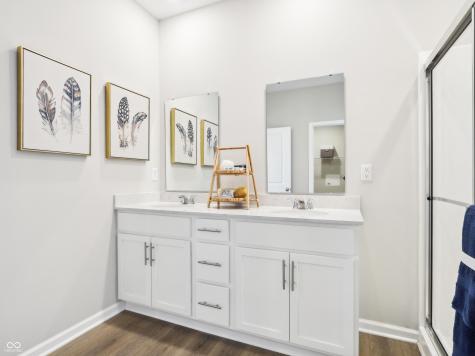 30 Benfield Drive Whiteland IN 46184
