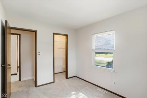 308 Maplebrook Drive Brownsburg IN 46112