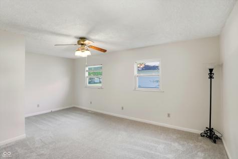 308 Maplebrook Drive Brownsburg IN 46112