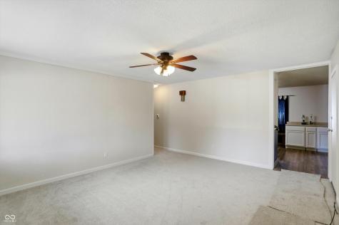 308 Maplebrook Drive Brownsburg IN 46112