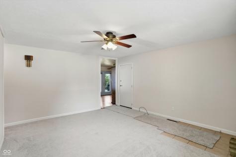 308 Maplebrook Drive Brownsburg IN 46112