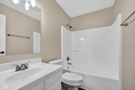 4332 Churchman Court Indianapolis IN 46237
