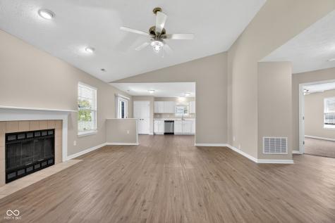 4332 Churchman Court Indianapolis IN 46237