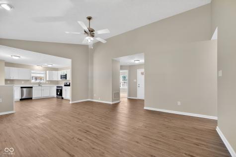 4332 Churchman Court Indianapolis IN 46237