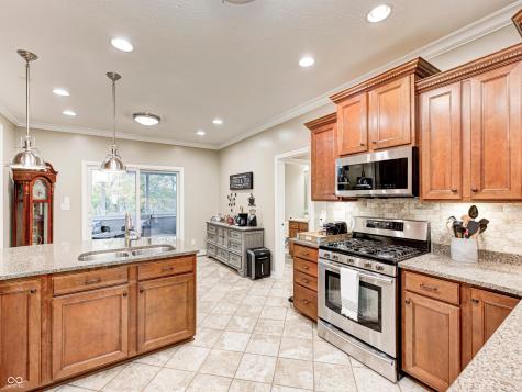 6052 Pine Bluff Drive Avon IN 46123