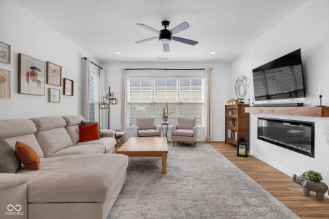 2921 Bolton Square Boulevard Indianapolis IN 46222