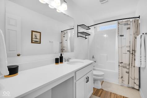 2921 Bolton Square Boulevard Indianapolis IN 46222