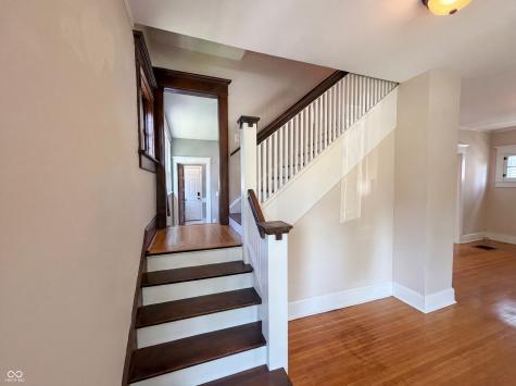 524 N Riley Avenue Indianapolis IN 46201
