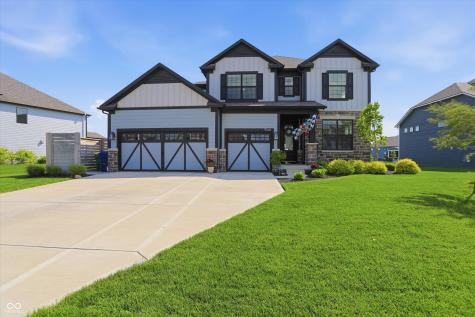 5166 Peachtree Road Zionsville IN 46077