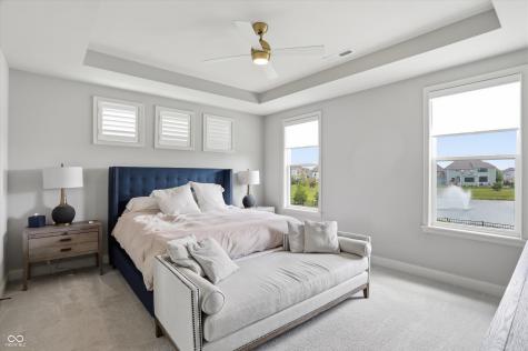 5166 Peachtree Road Zionsville IN 46077